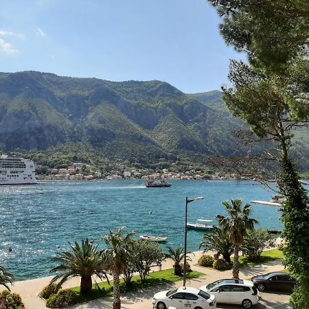 Luxury Flat With Amazing View Ines Apartman Kotor Kültér fotó
