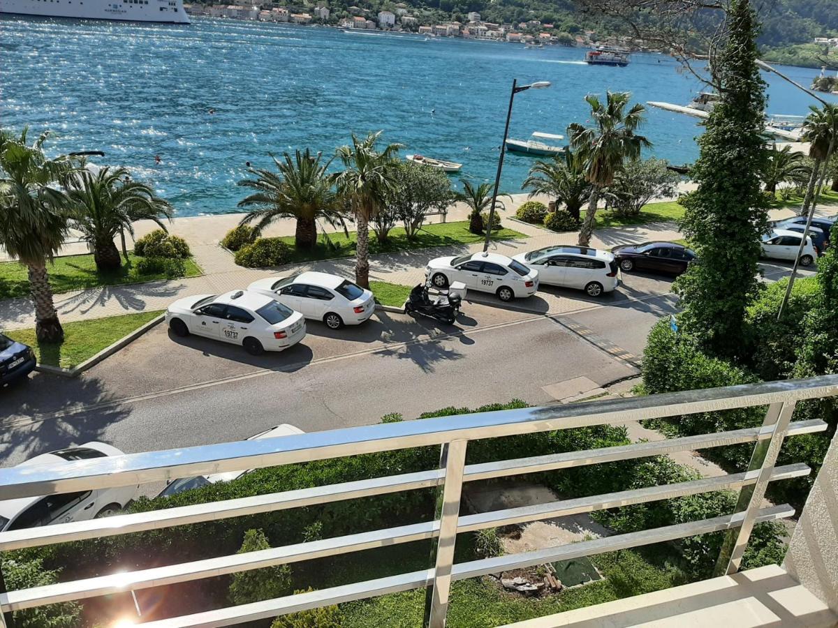 Luxury Flat With Amazing View Ines Apartman Kotor Kültér fotó